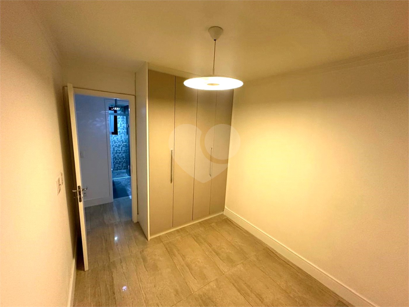 Apartamento à venda com 3 quartos, sendo 1 suíte,  em Vila Prudente, São Paulo, SP
