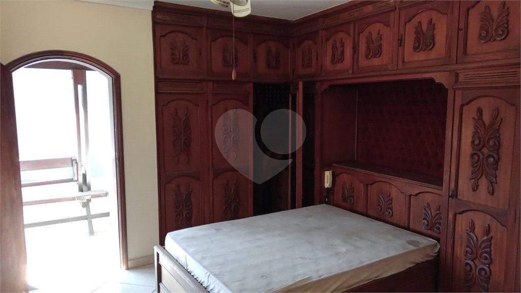 Sobrado à venda com 4 quartos, sendo 1 suíte, em Vila Rosália, Guarulhos, SP