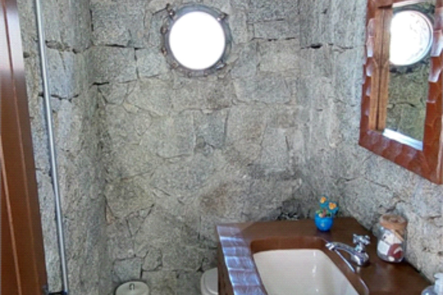 Casa à venda com 3 quartos, sendo 2 suítes, no condomínio Alpes de Caieiras, Caieiras - SP