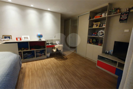 CASA A VENDA NO URBANOVA COM 390M², 5 DORMITORIOS, 6 BANHEIROS, PISCINA, 3 VAGAS, Sjc