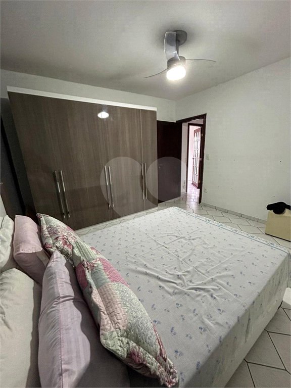 Casa à venda com 3 quartos, sendo 1 suíte, em Jardim Capão Redondo, São Paulo, SP