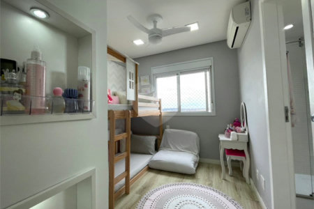Apartamento à venda com 3 suítes em Santa Teresinha, São Paulo, SP