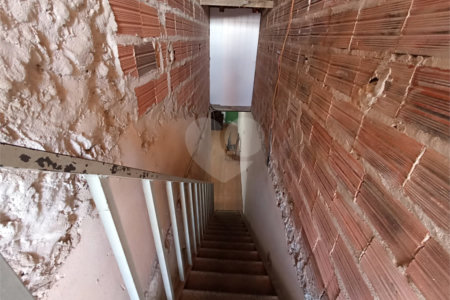 Casa à venda com 4 quartos, sendo 1 suíte, em Vila Belo Horizonte, Itapetininga, SP