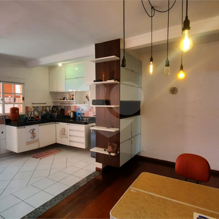 Casa de Vila à venda com 4 quartos, sendo 2 suítes, em Granja Julieta, São Paulo, SP