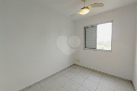 Apartamento à venda ou para alugar com 2 quartos em Vila Anastácio, São Paulo, SP