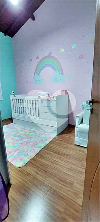Casa à venda com 4 quartos, sendo 2 suítes,  no condomínio Sausalito, Mairiporã - SP