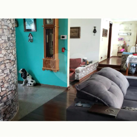 Casa à venda com 4 quartos, sendo 3 suítes, em Interlagos, São Paulo, SP