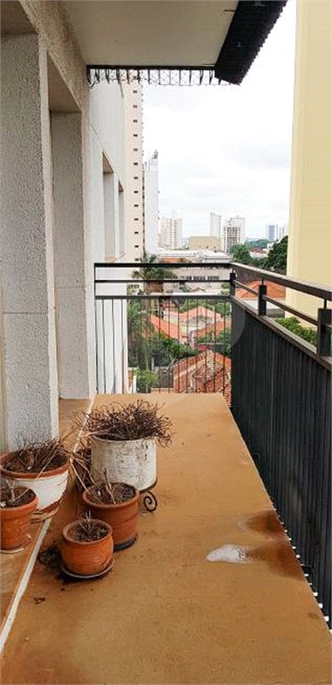 Apartamento no Condomínio Torello Dinucci