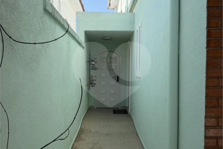 Sobrado à venda com 2 suítes em Vila Marari, São Paulo, SP