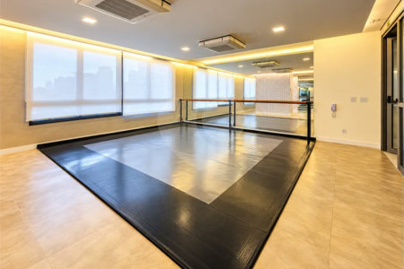 Apartamento de alto padrão com 108 m², 3 dormitórios, 1 suíte, varanda gourmet, planejados, lazer completo e próximo ao Metrô Alto do Ipiranga.