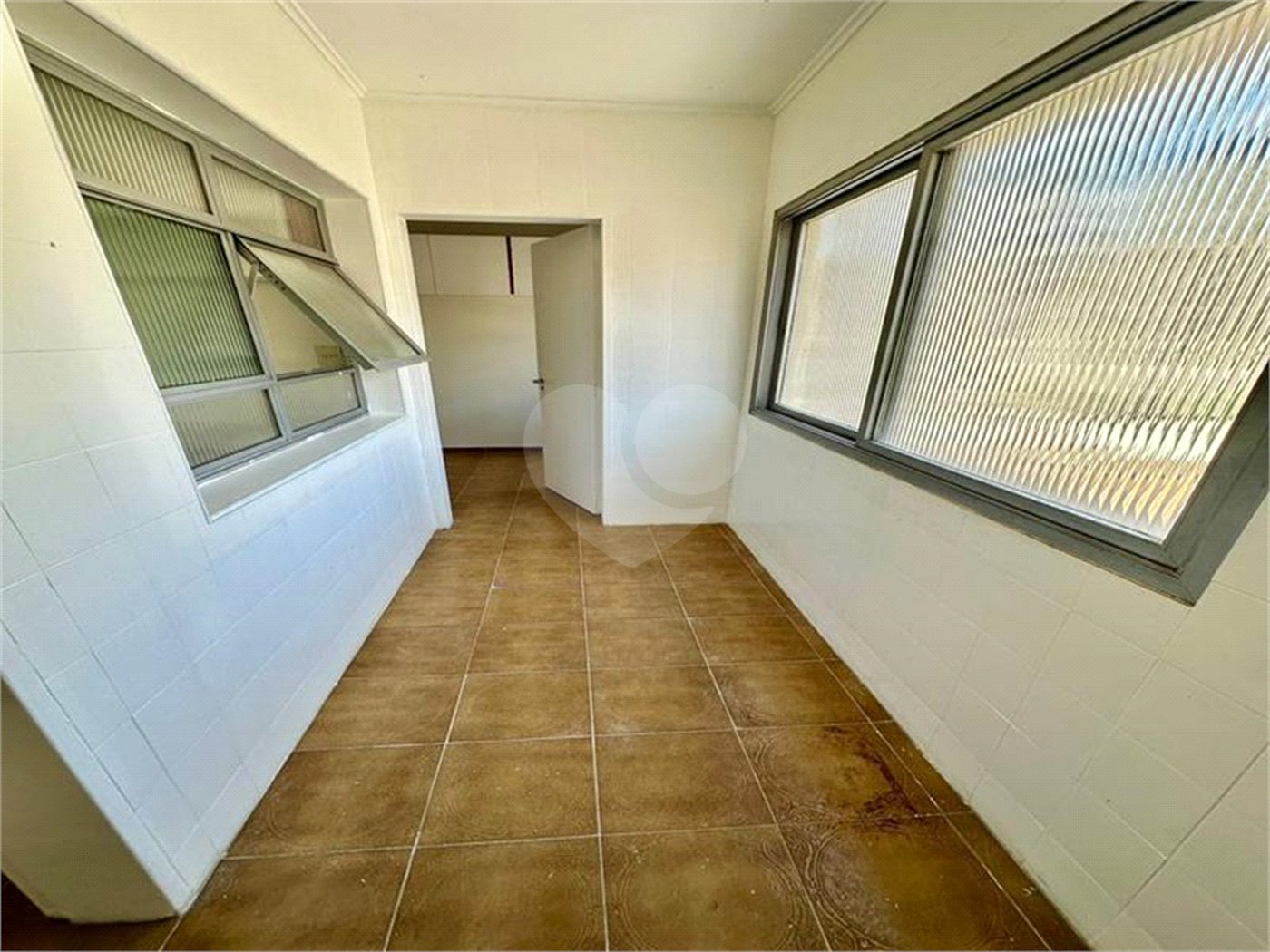 Apartamento à venda com 3 quartos, sendo 1 suíte, em Itaim Bibi, São Paulo, SP