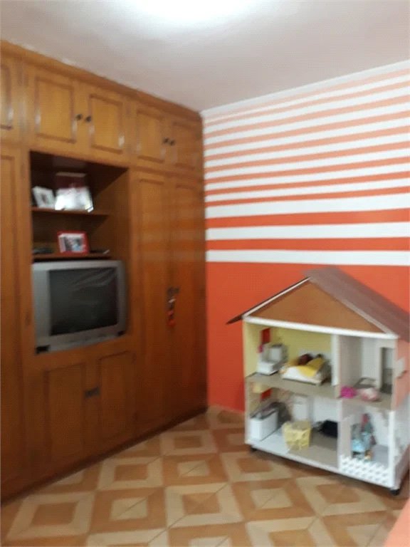 Casa à venda com 2 quartos, sendo 1 suíte, em Vila Anastácio, São Paulo, SP