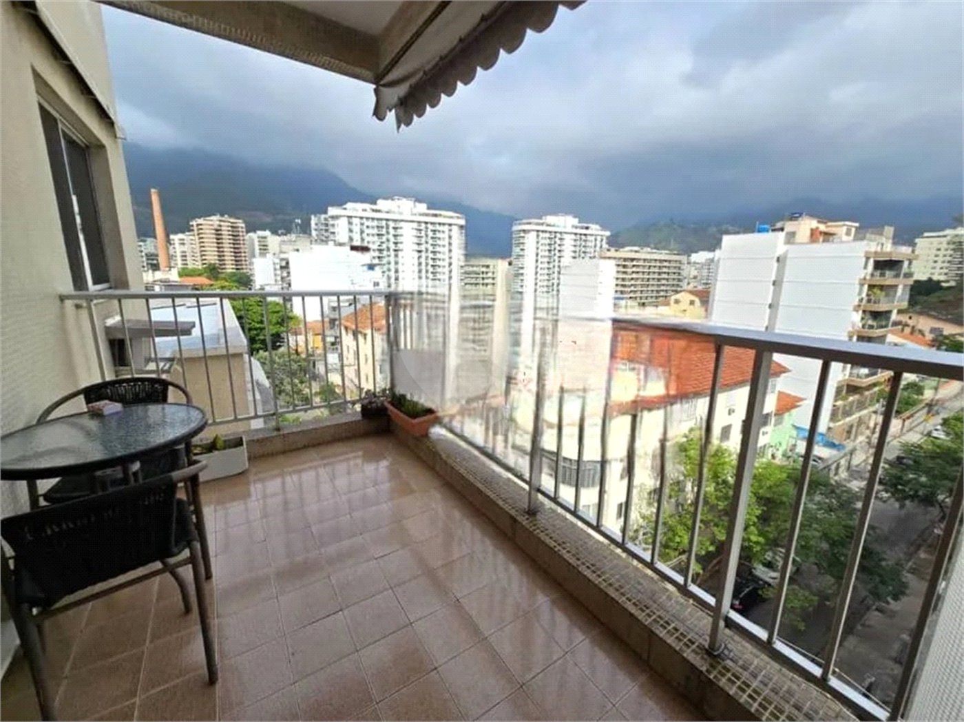 Cobertura à venda com 3 quartos, sendo 1 suíte, em Tijuca, Rio de Janeiro, RJ