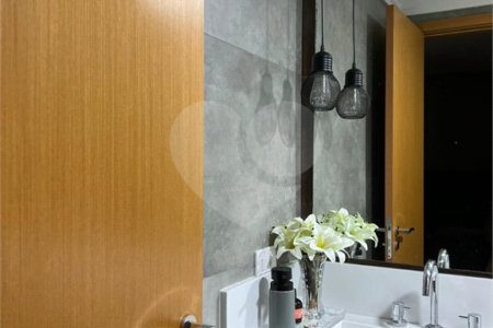 Apartamento à venda com 2 suítes em Parque Bandeirante, Santo André, SP
