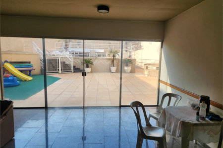 Apartamento à venda com 4 quartos, sendo 2 suítes, no Centro, Araraquara, SP