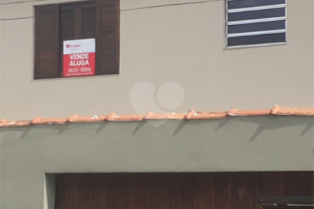 Sobrado à venda com 3 quartos em Vila Clarice, São Paulo, SP