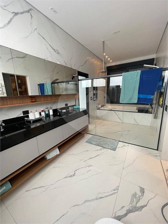 Casa à venda ou para alugar com 4 suítes no condomínio Jardim Salto Grande, Araraquara - SP