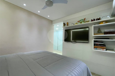 Apartamento à venda com 3 suítes em Santa Teresinha, São Paulo, SP
