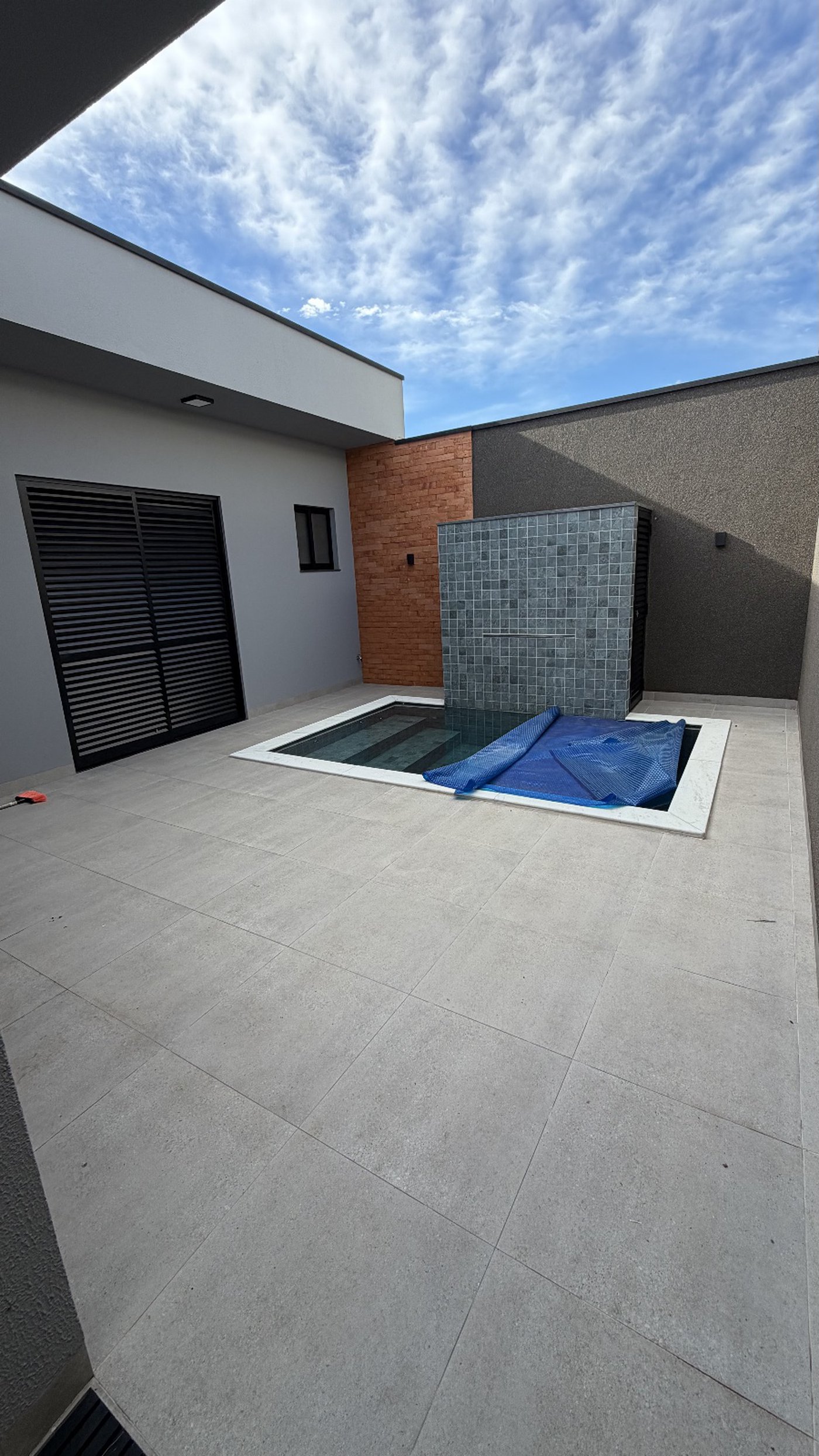 Casa à venda com 3 suítes no condomínio Porto Bello Residence & Resort, Presidente Prudente - SP