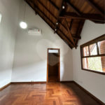Casa à venda ou para alugar com 4 suítes no condomínio Vilaggio Monte Alegre, São Paulo - SP