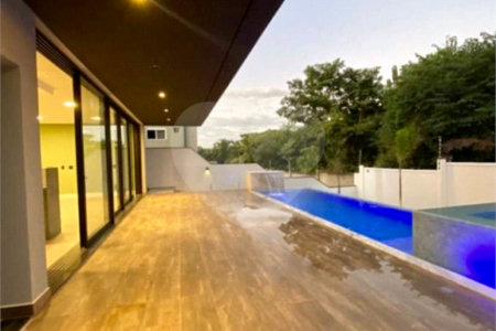 Casa à venda com 4 quartos, sendo 2 suítes, no condomínio Alphaville Nova Esplanada 1, Votorantim - SP