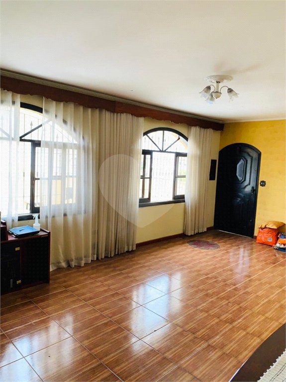 Casa à venda com 3 quartos, sendo 1 suíte, em Tremembé, São Paulo, SP