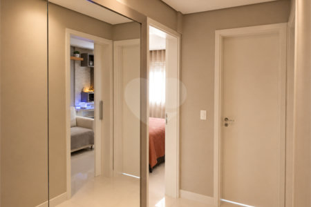 Apartamento à venda com 2 quartos, sendo 1 suíte, em Morumbi, São Paulo, SP