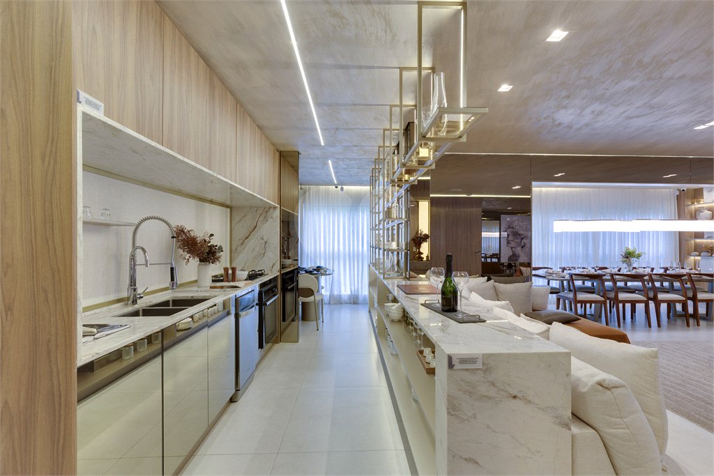 Apartamento à venda com 3 suítes em Brooklin, São Paulo, SP