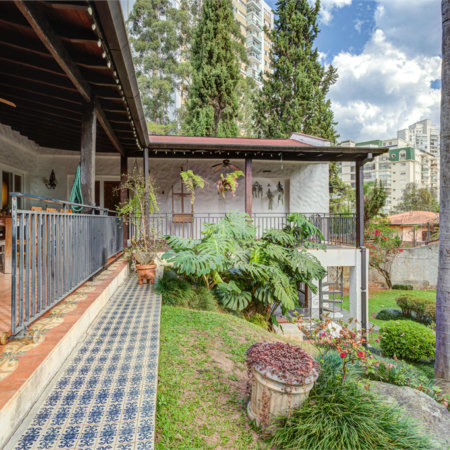 Casa de Vila à venda com 3 quartos, sendo 2 suítes, em Alto da Boa Vista, São Paulo, SP