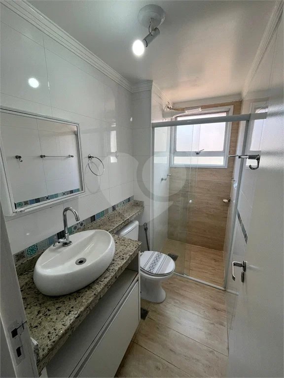 Apartamento 3 dormitórios no Avalon