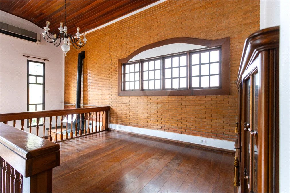 Casa Térrea à venda com 3 quartos, sendo 2 suítes, em Jardim Marajoara, São Paulo, SP