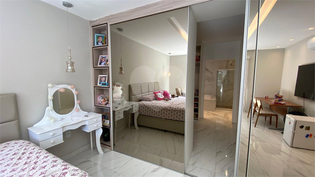 Casa à venda ou para alugar com 3 suítes no condomínio Mansões da Prata, Rio de Janeiro - RJ