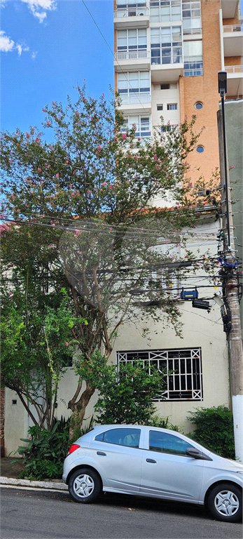 Sobrado à venda com 3 quartos, sendo 1 suíte, em Vila Mariana, São Paulo, SP