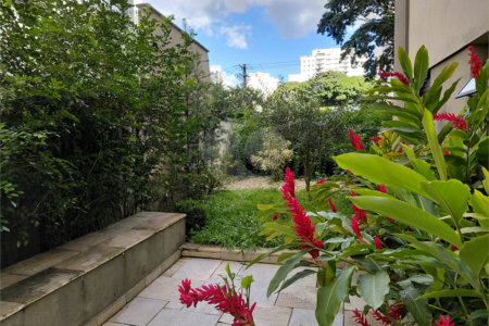 Apartamento à venda com 2 quartos, sendo 1 suíte,  em Perdizes, São Paulo, SP