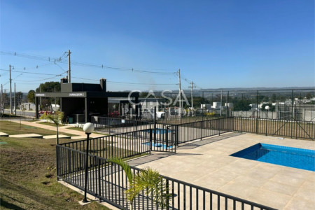 Casa em condomínio à venda com 2 quartos em Aparecidinha, Sorocaba, SP