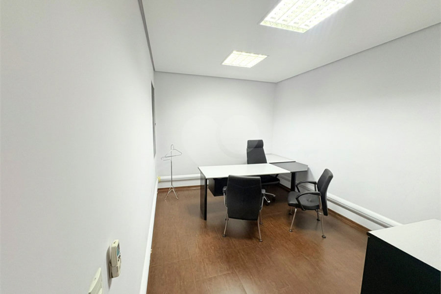 Sobrado à venda com 4 quartos em Santana, São Paulo, SP