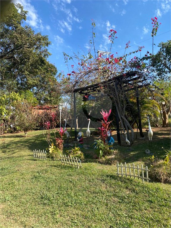 Chácara à venda com 4 quartos em Chácaras Copaco, Arujá, SP