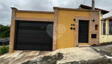 Casa à venda com 3 quartos em Vila Rosa, Itapetininga, SP