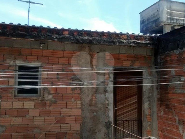 Sobrado à venda com 4 quartos, sendo 1 suíte,  em Tremembé, São Paulo, SP