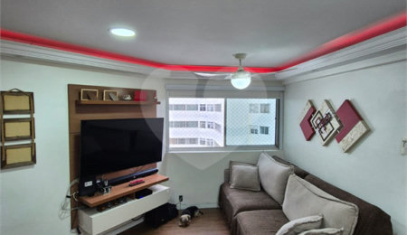 Apartamento à venda com 3 quartos, sendo 1 suíte,  em Jardim Olympia, São Paulo, SP