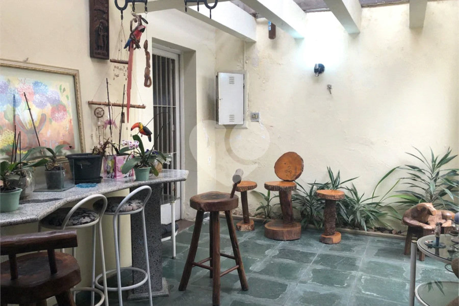 Sobrado à venda com 5 quartos, sendo 1 suíte,  em Jardim São Bento, São Paulo, SP