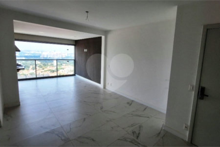 Apartamento à venda com 3 suítes em Sumarezinho, São Paulo, SP