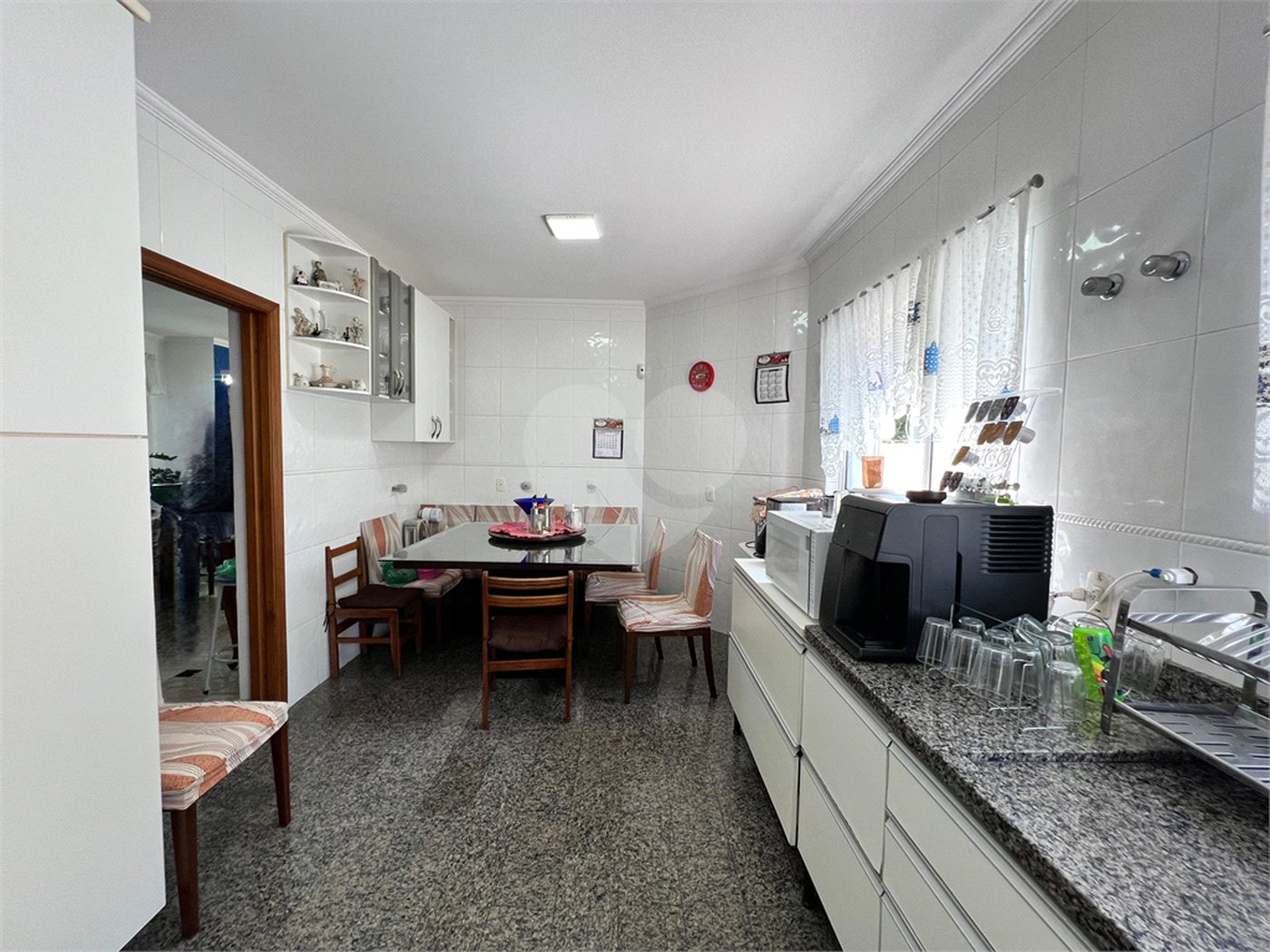 Casa à venda com 4 suítes no condomínio Residencial Cantareira, São Paulo - SP