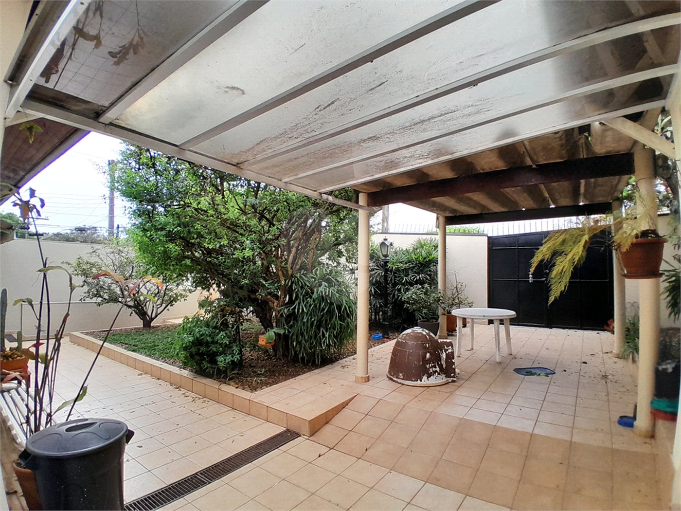 Casa Térrea à venda com 4 quartos, sendo 1 suíte, em Parque Continental, São Paulo, SP