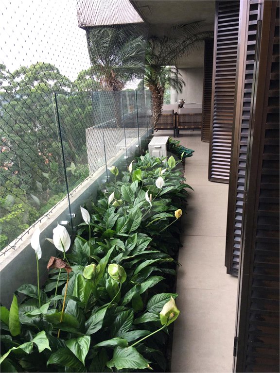 Apartamento à venda com 4 suítes em Morumbi, São Paulo, SP
