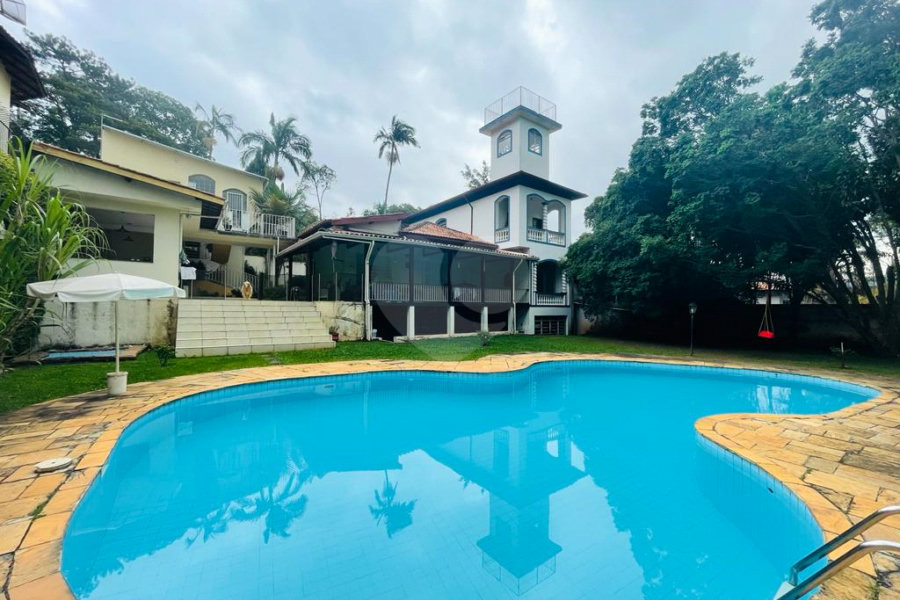 Casa à venda com 4 quartos, sendo 1 suíte, em Tremembé, São Paulo, SP