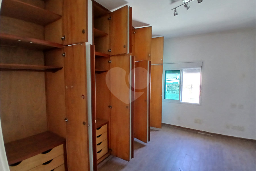 Sobrado à venda com 3 quartos, sendo 1 suíte, em Santana, São Paulo, SP