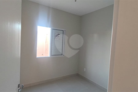 Casa à venda com 3 quartos, sendo 1 suíte, em Jardim dos Ipês, Salto, SP