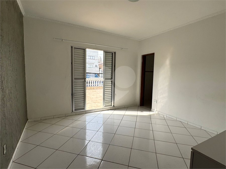 Casa à venda com 3 quartos, sendo 1 suíte,  em Vila Leonor, Guarulhos, SP