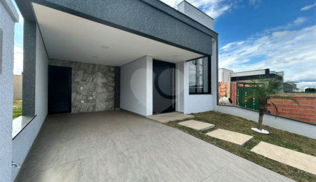 Casa à venda com 3 suítes no condomínio Jardim Villagio Wanel, Sorocaba - SP